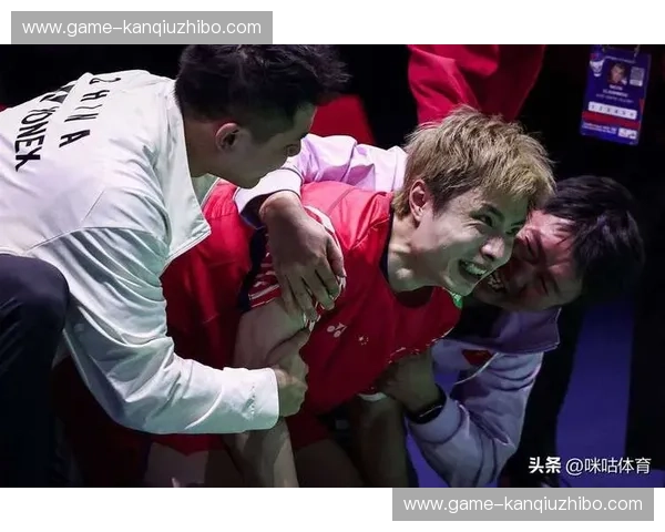 权杖的守望与锋芒的试炼：林丹VS石宇奇，全运会巅峰对决的宿命感